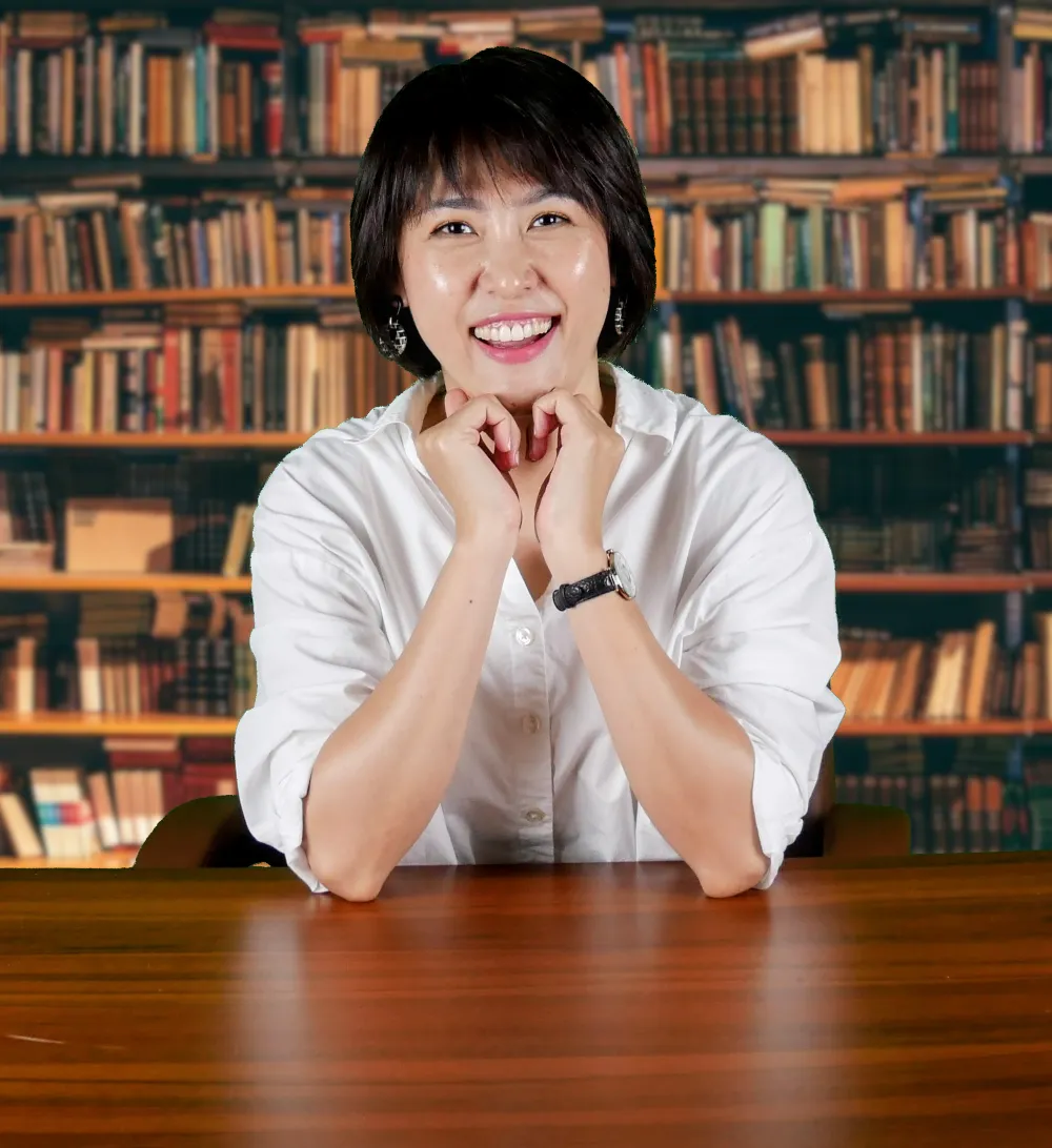 Cô Mai Thị Uyên Phương (Nhina)